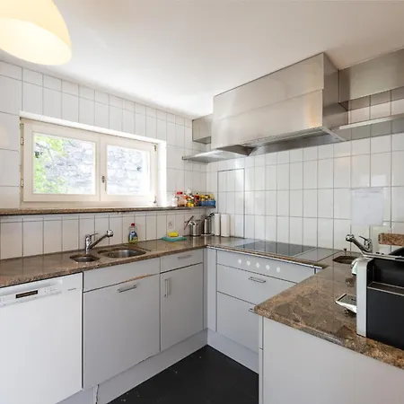Ruetiboda Bis 17 Personen Apartman Davos